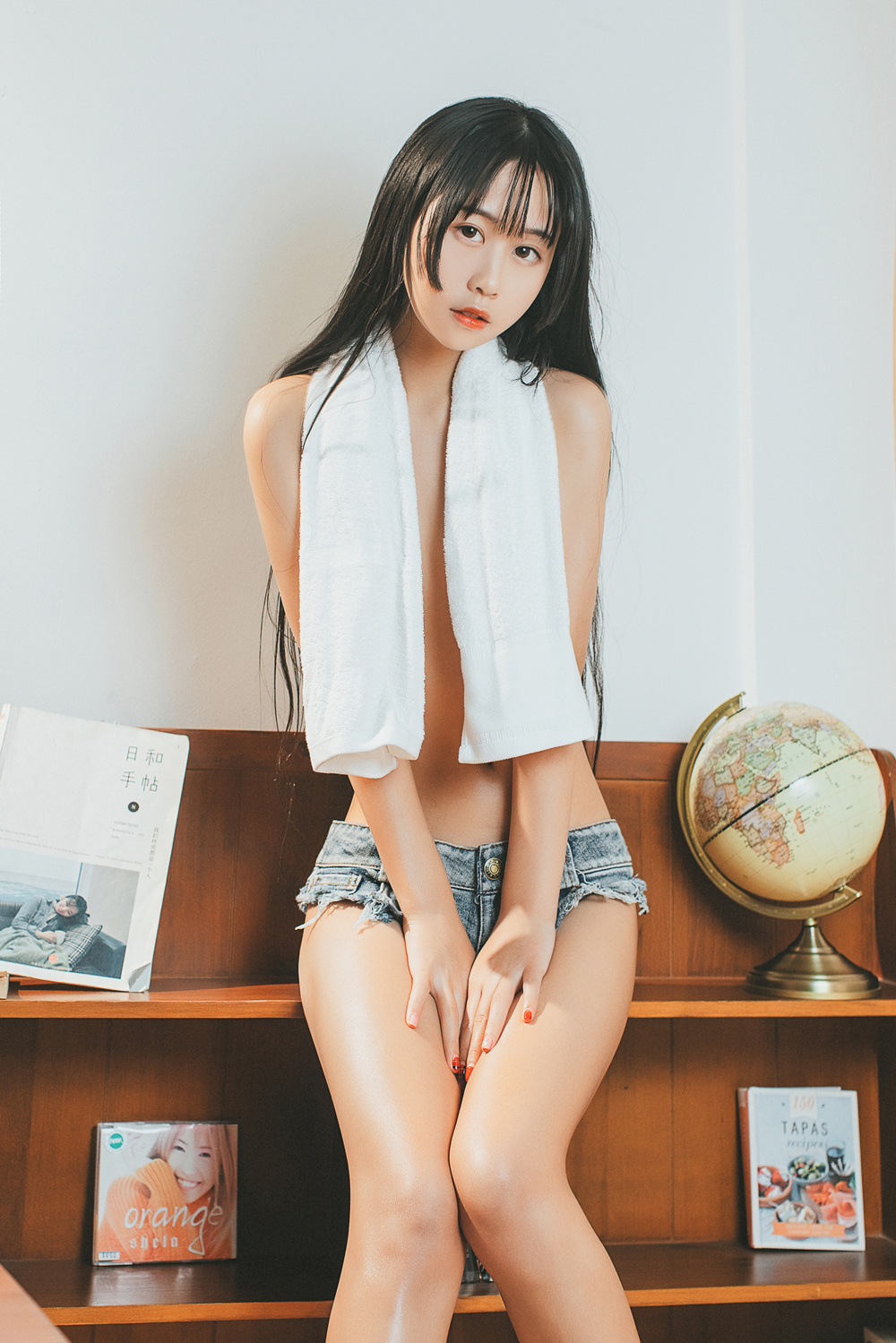 图片[1]-萌芽儿o0 NO.011 少女午后 [40P569M]-微密空间-全网最全抖音网红铁粉空间写真